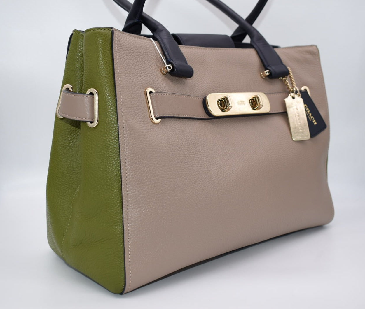 Coach Swagger selling Carryall Satchel