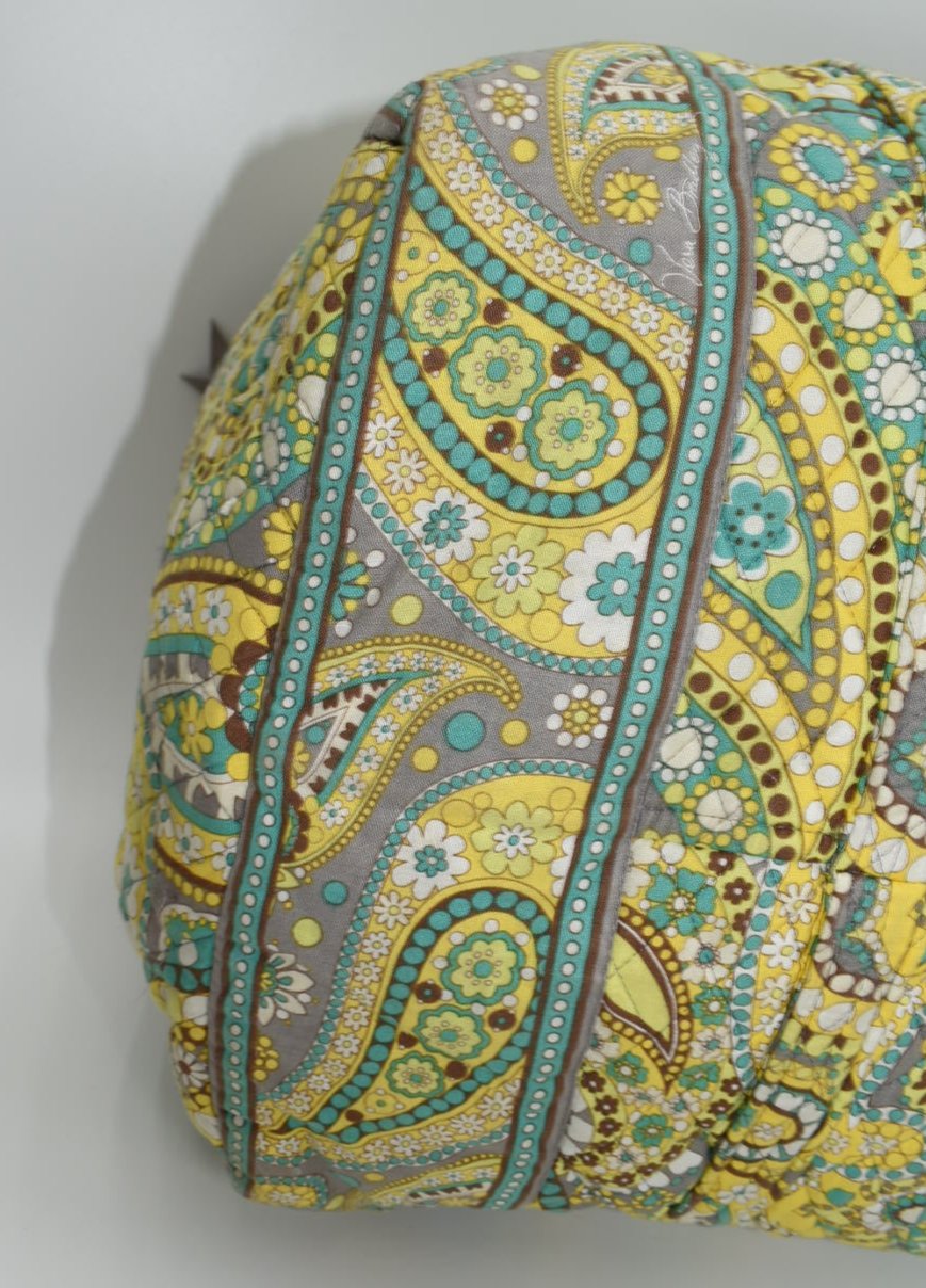 Vera Bradley Large Duffel Bag in" Lemon Parfait" Pattern