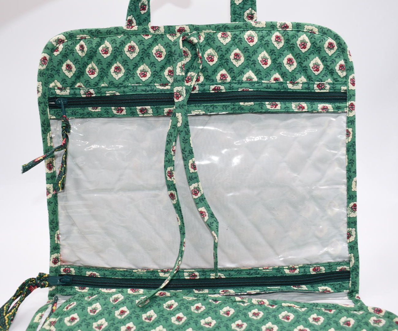 Vera Bradley Travel Organizer in "Greenfield -2000" Pattern