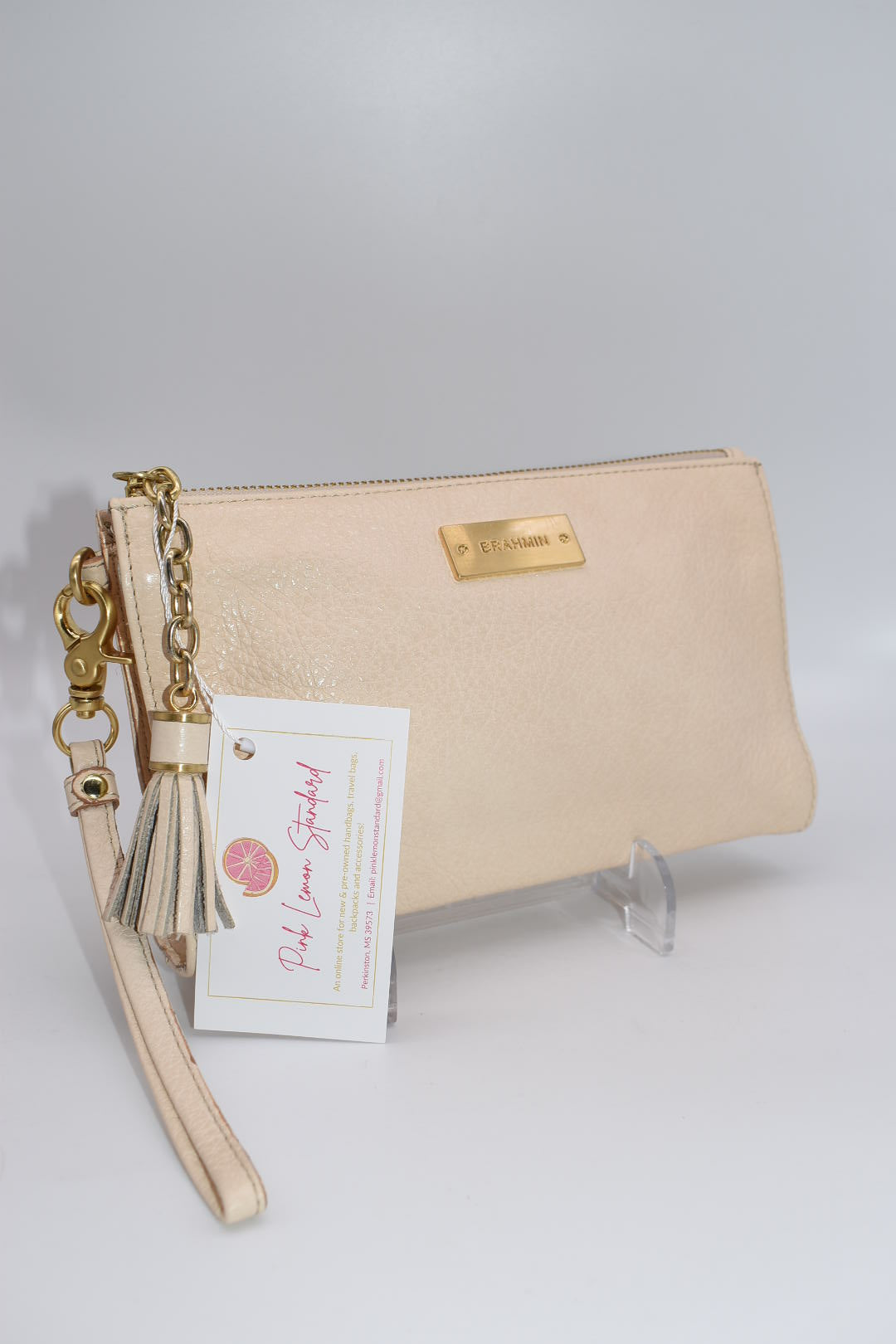 Brahmin Daisy Wristlet in Cream Smooth Leather