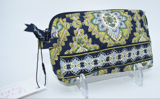 Vera Bradley Small Cosmetic Bag in "Cambridge " Pattern