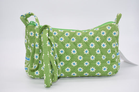 Vera Bradley Amy Crossbody / Shoulder Bag in "Apple Green -2004" Pattern