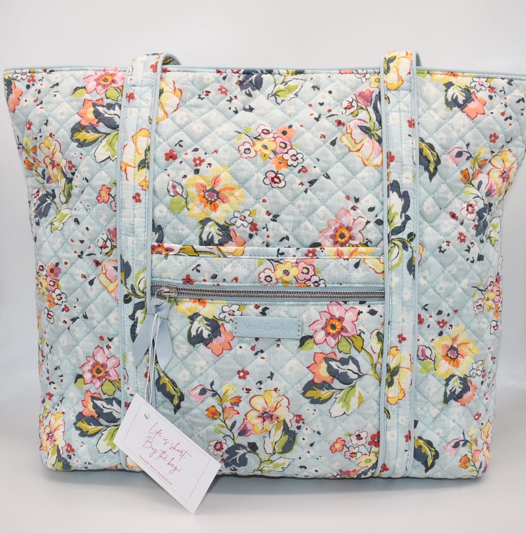 Vera Bradley Large Vera Tote Bag in Floating Garden Pattern