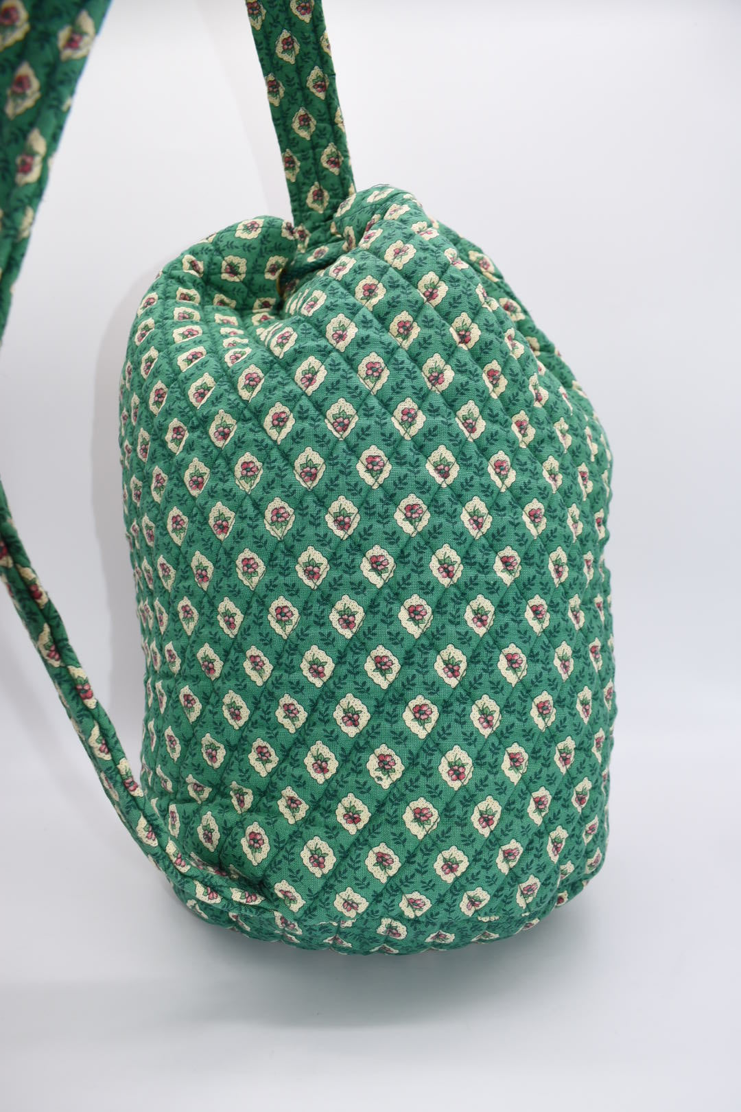 Vintage Vera Bradley Sling Bag in "Greenfield - 2000" Pattern