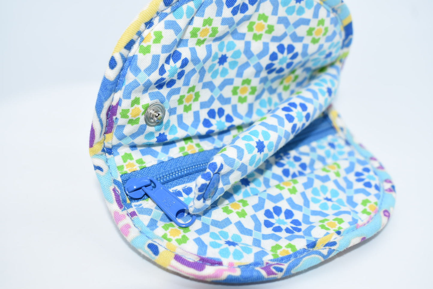 Vera Bradley Mini Jewelry Roll Pouch in "Capri Blue" Pattern