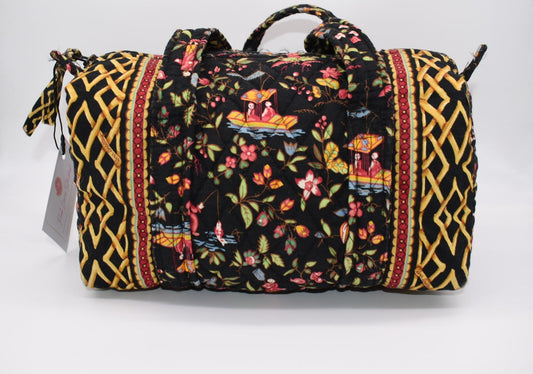 Vintage Vera Bradley 100 Handbag in "Ming -2001" Pattern