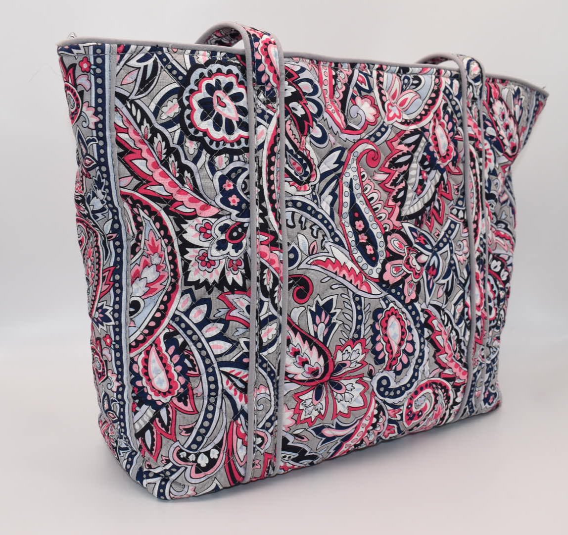 Vera Bradley Iconic Small Vera Tote Bag in Gramercy Paisley