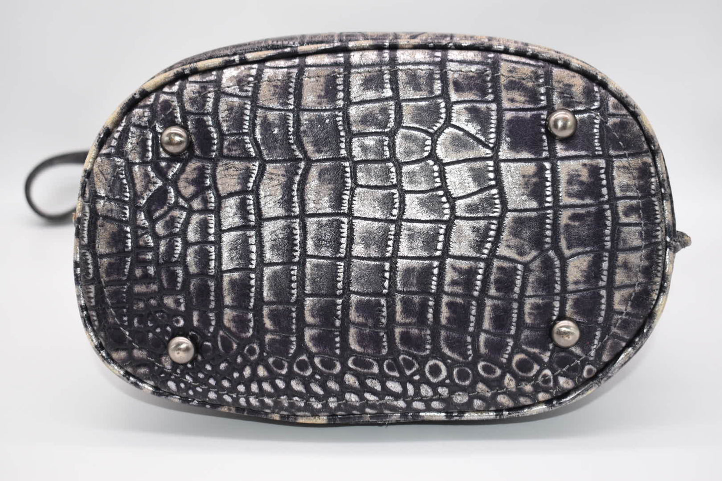 Patricia Nash Otavia Bucket Crossbody Bag in Embossed Metallic Reptile