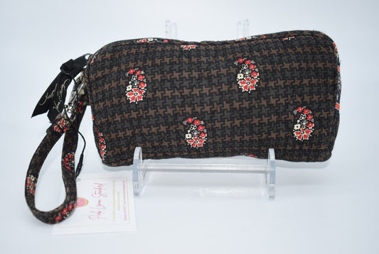 Vera Bradley Wristlet in "Houndstooth Brown -2005" Pattern