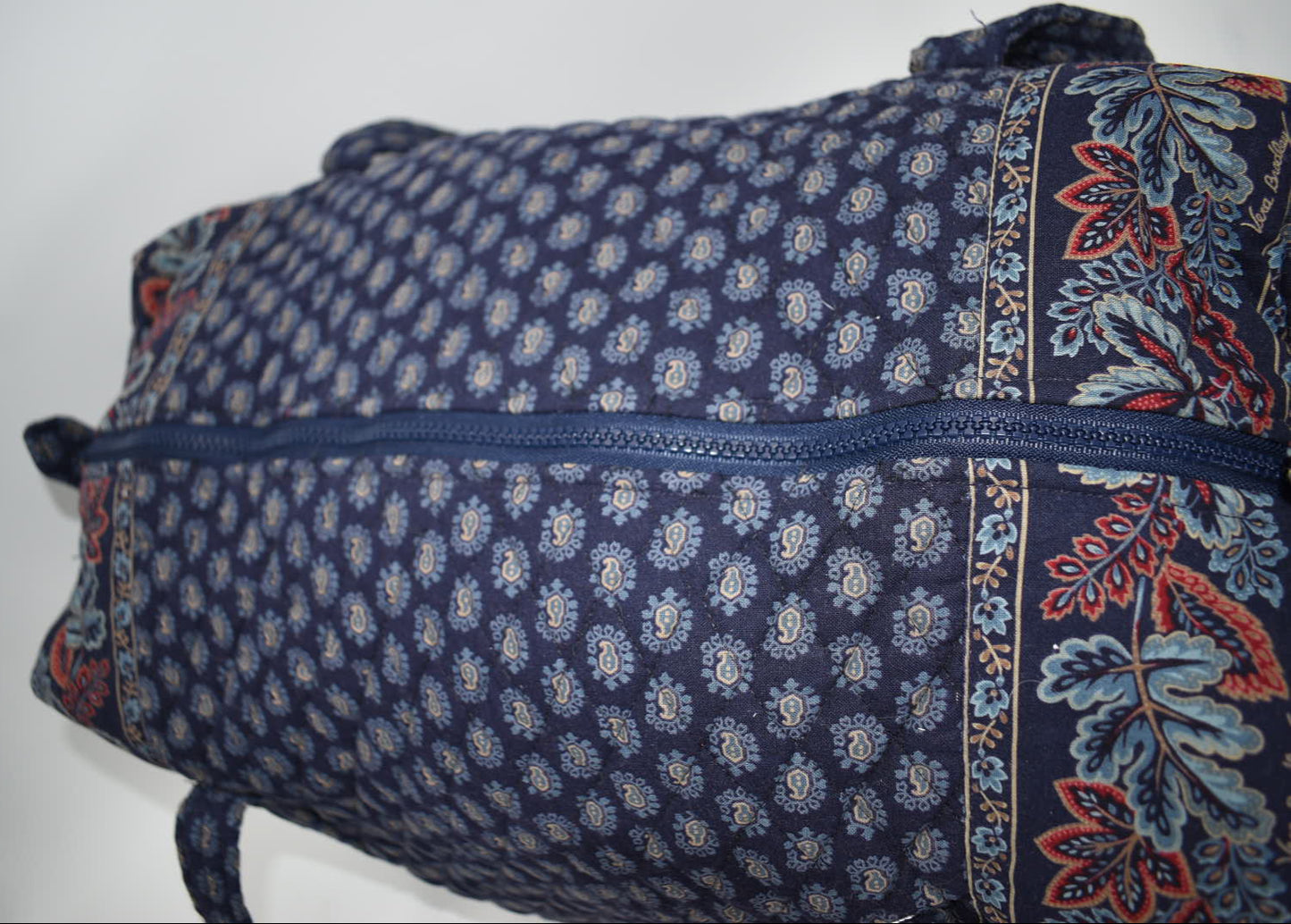 Vera Bradley Large Duffel Bag in Vintage "Classic Navy -1998" Pattern