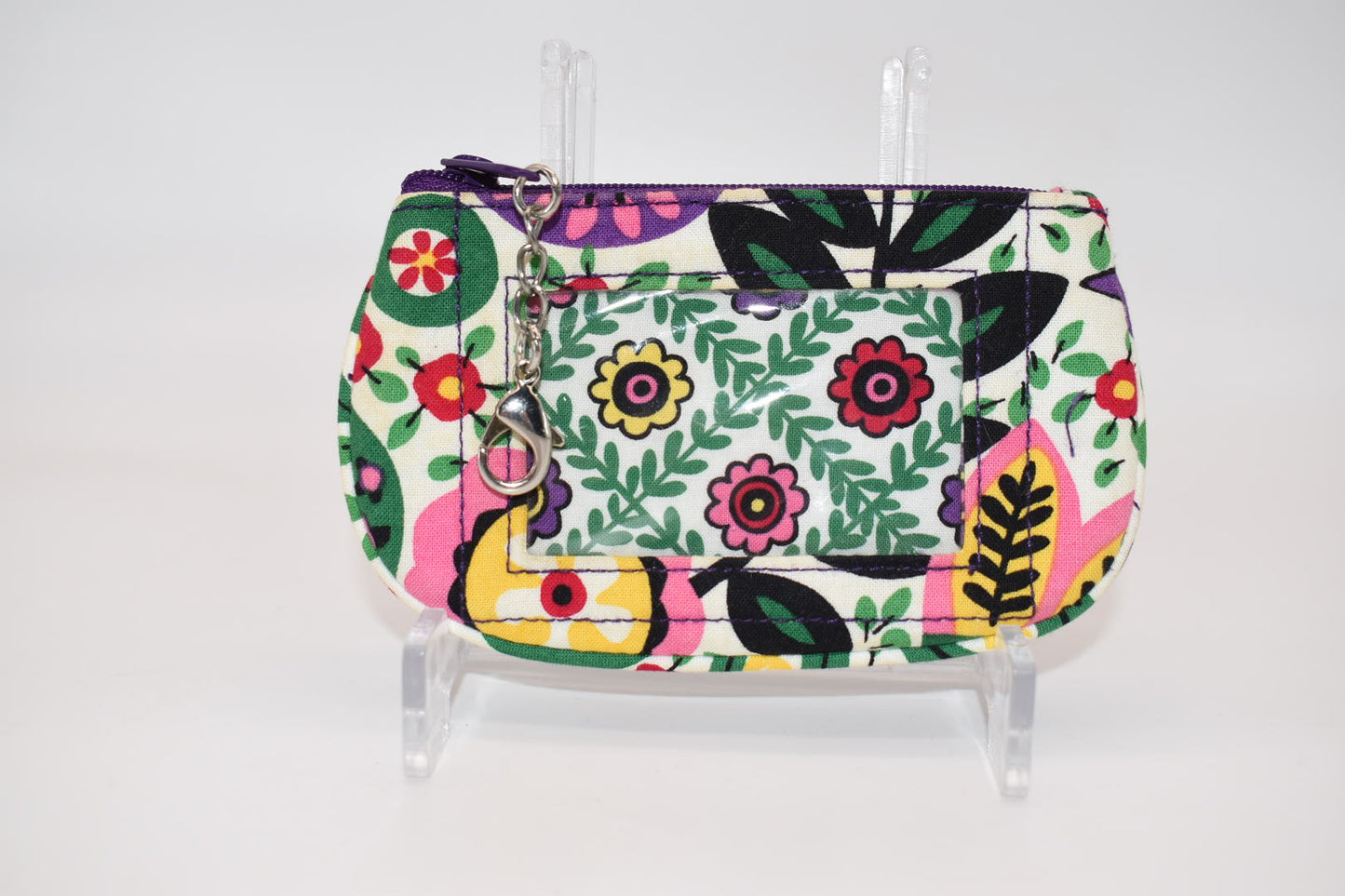 Vera Bradley Zip ID Case in "Viva la Vera" Pattern