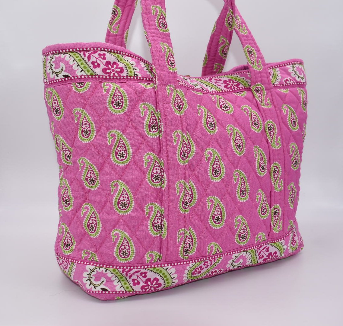 Vera Bradley Toggle Tote Bag in Bermuda Pink Pattern