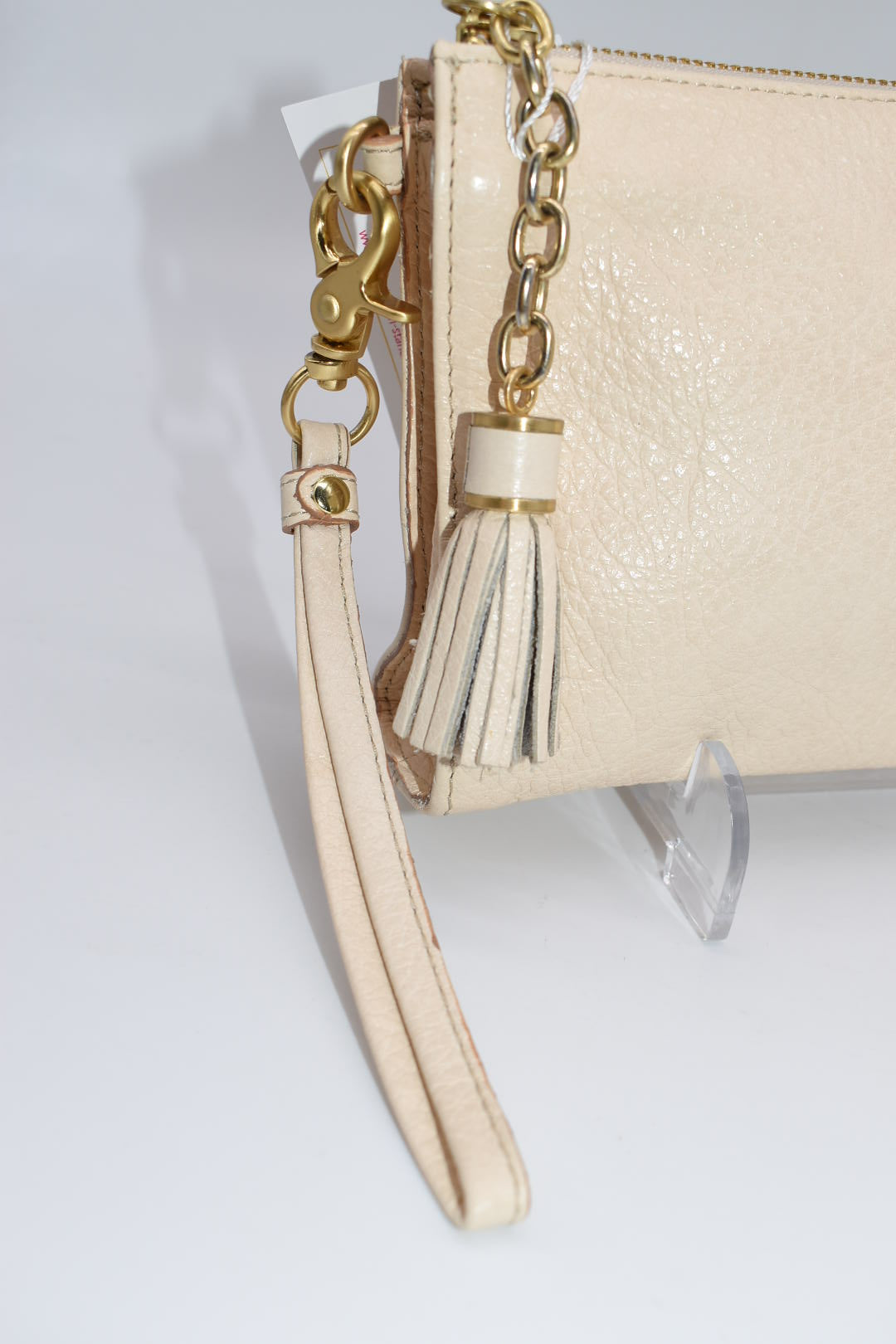 Brahmin Daisy Wristlet in Cream Smooth Leather