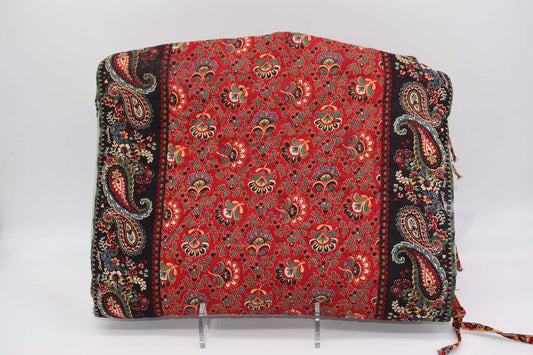 Vera Bradley Hanging Travel Organizer in "Colette Red -1995" Pattern