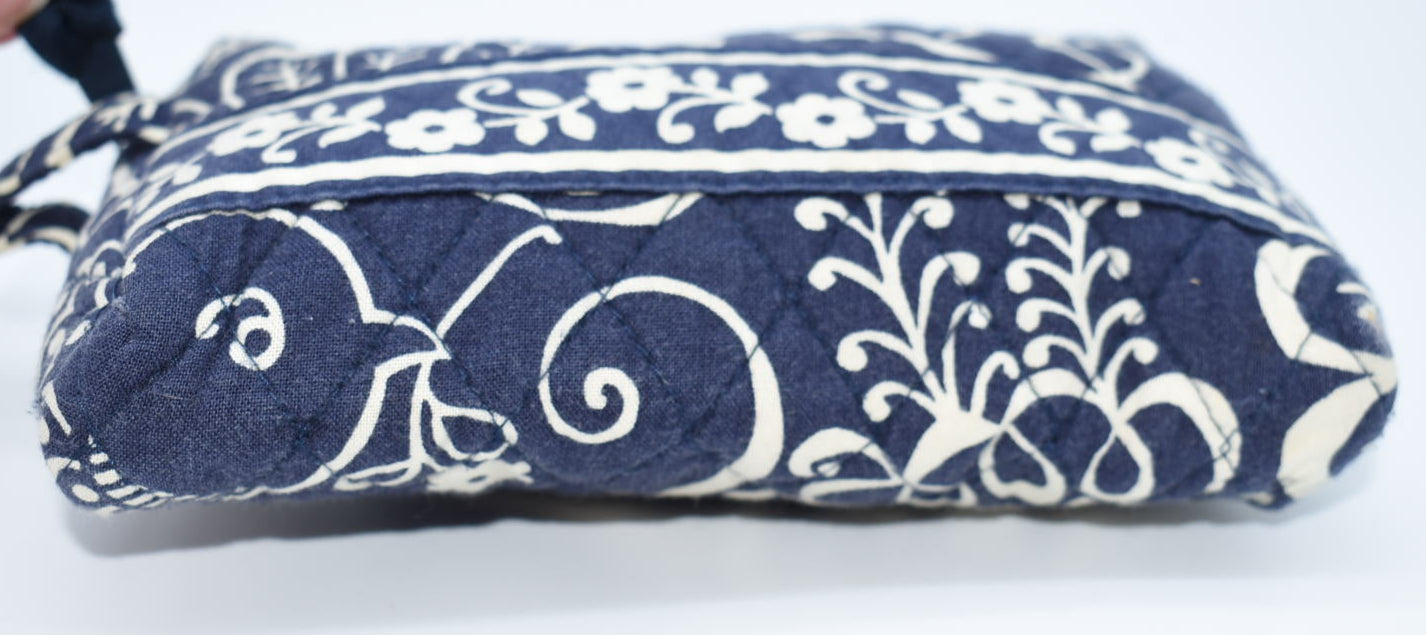 Vera Bradley Small Cosmetic Bag in "Twirly Bird Navy " Pattern