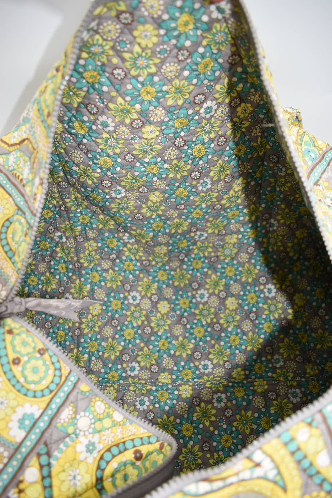 Vera Bradley Large Duffel Bag in" Lemon Parfait" Pattern