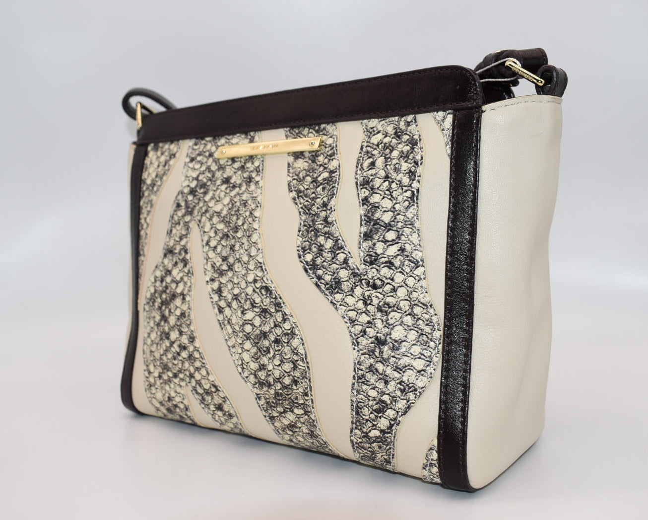 Brahmin Carrie Crossbody Bag in Creme Solymar