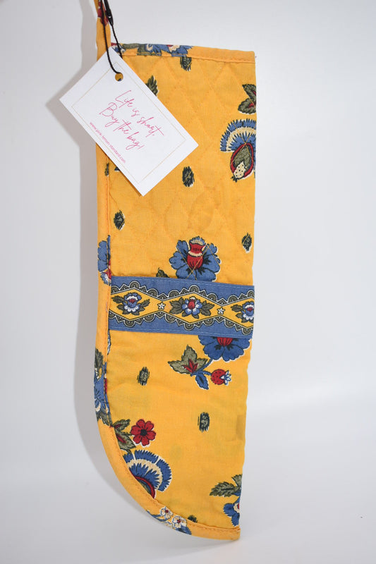 Vintage Vera Bradley Curling Iron/ Hot Tool Sleeve in "French Yellow -1999" Pattern