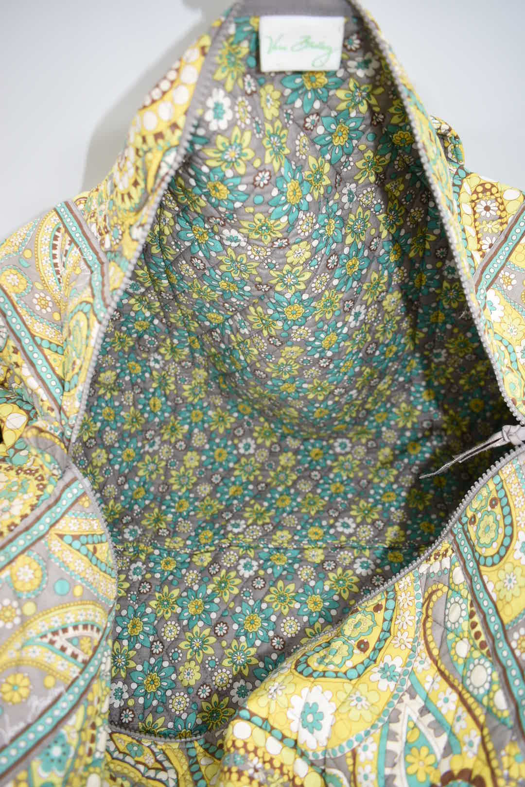 Vera Bradley Large Duffel Bag in" Lemon Parfait" Pattern