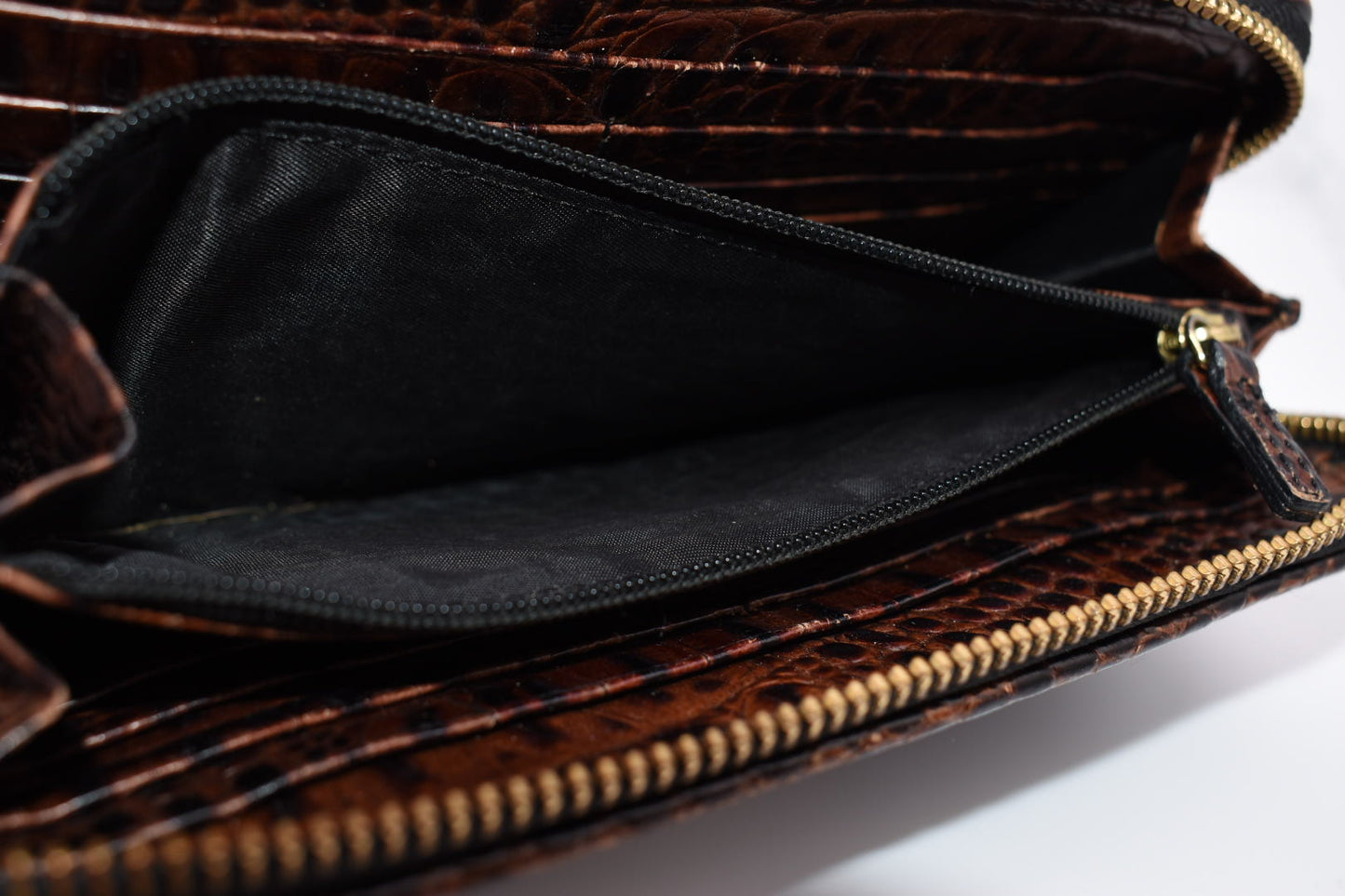 Vintage Brahmin Suri Wallet in Tuscan Black