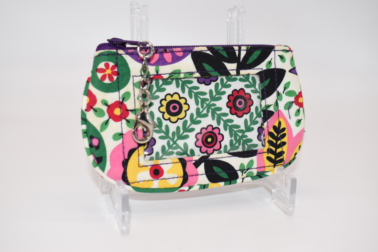 Vera Bradley Zip ID Case in "Viva la Vera" Pattern