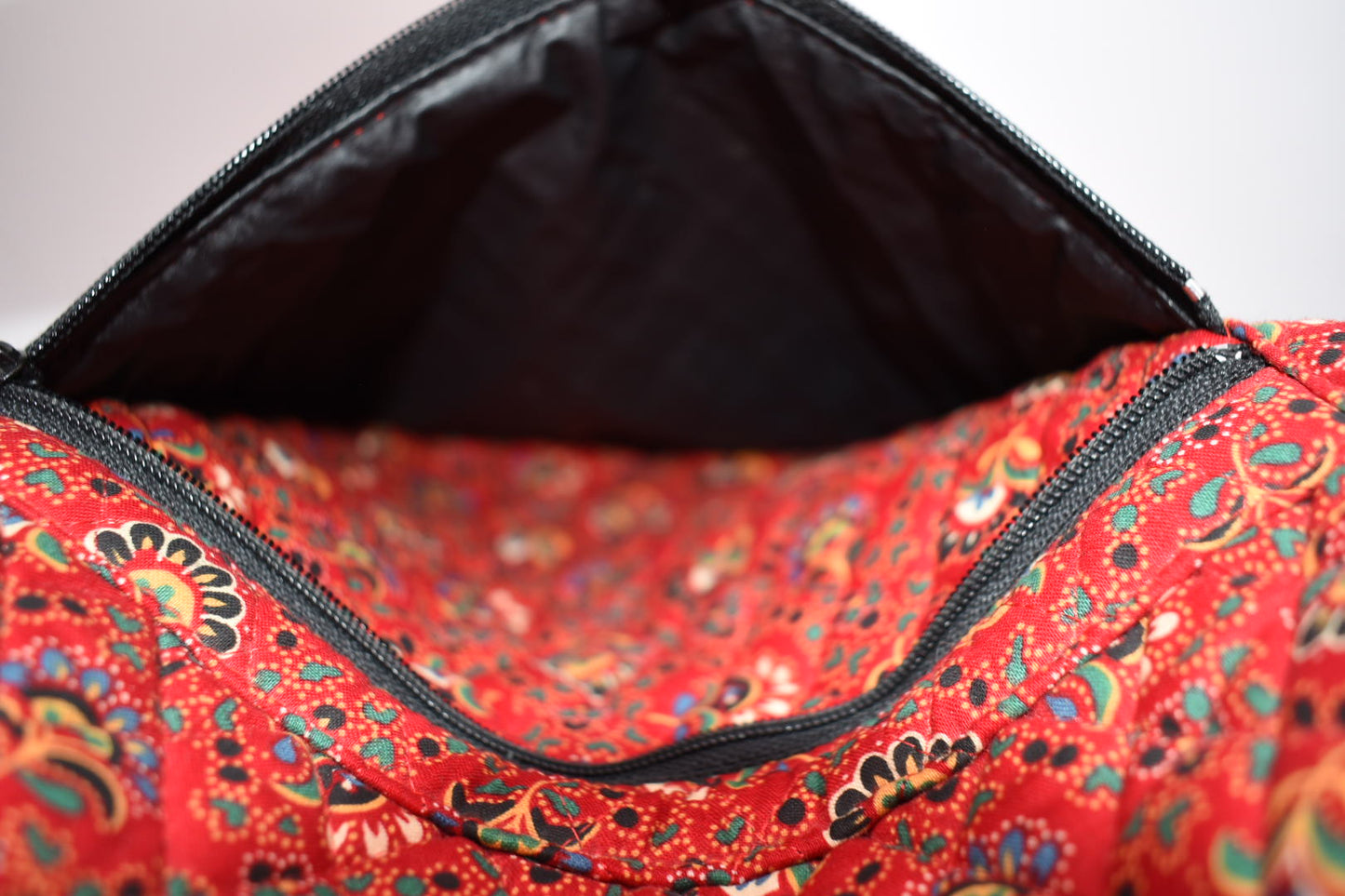Vintage Vera Bradley Large Sling Bag in "Colette Red - 1995" Pattern