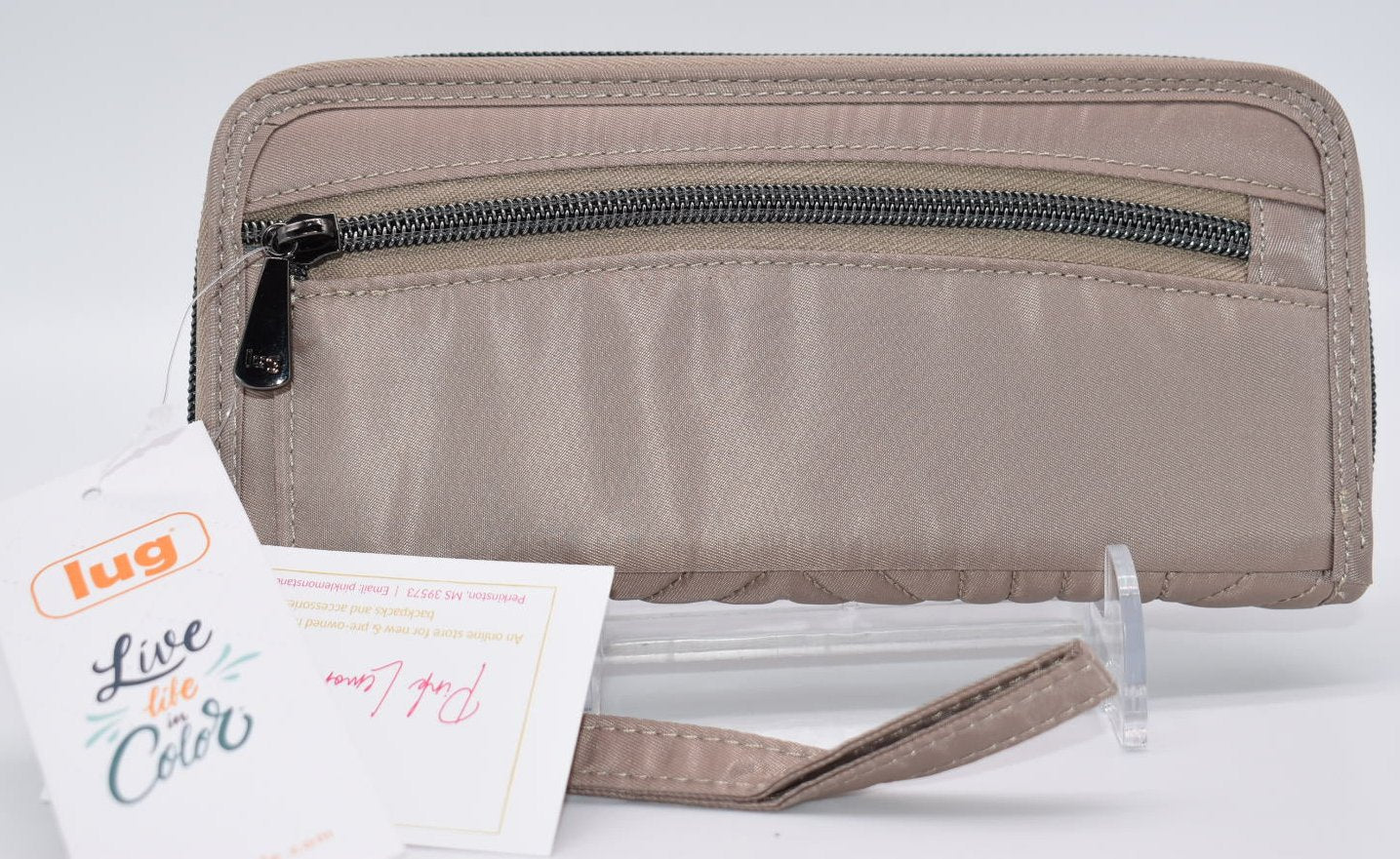 Lug Straddle Wristlet RFID Wallet in Sand Taupe