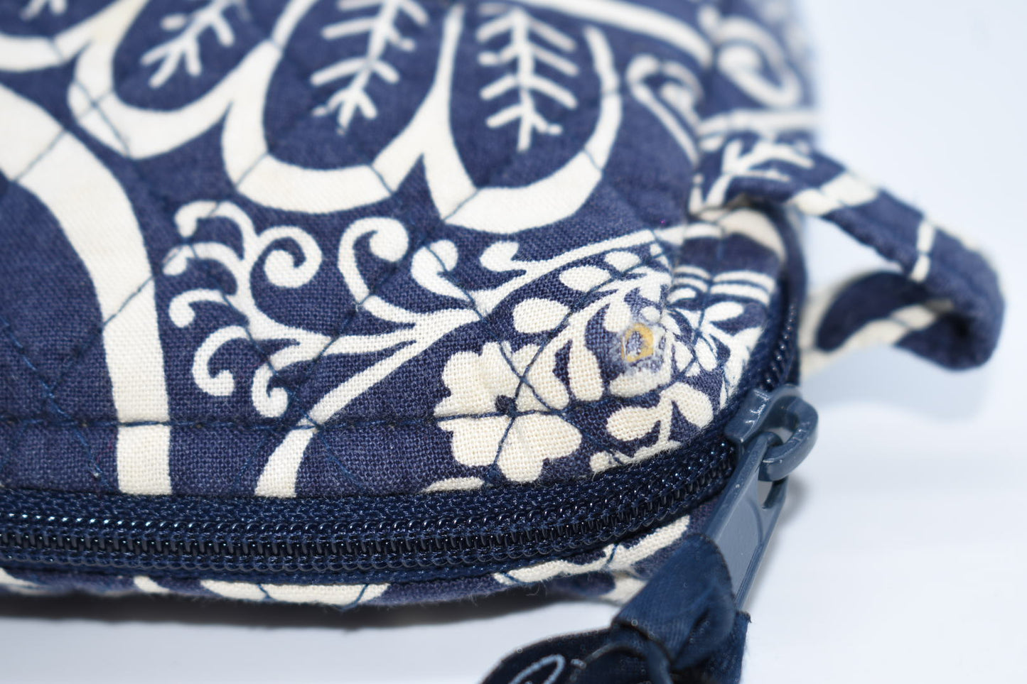 Vera Bradley Small Cosmetic Bag in "Twirly Bird Navy " Pattern