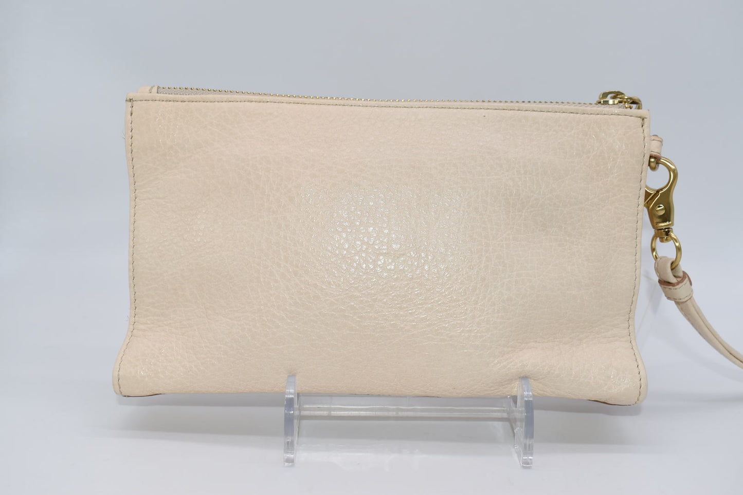 Brahmin Daisy Wristlet in Cream Smooth Leather