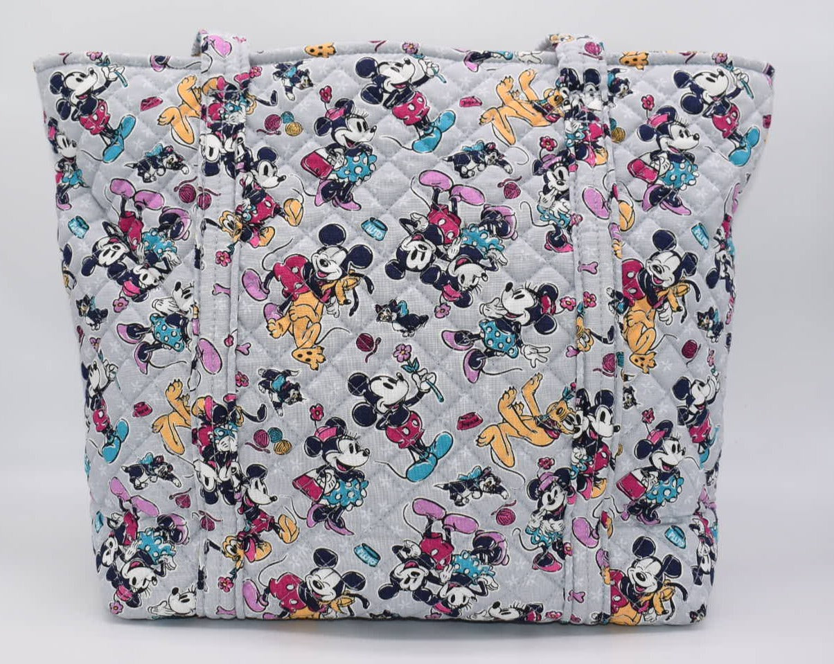 Vera Bradley Disney Lunch Bag Paisley Celebration Mickey newest Minnie